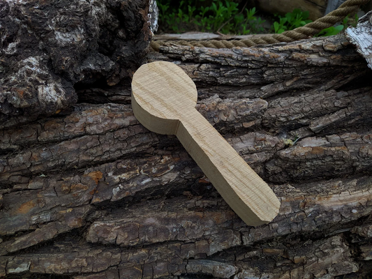 Blanks for a spoon made of linden. Wooden spoon for carving.